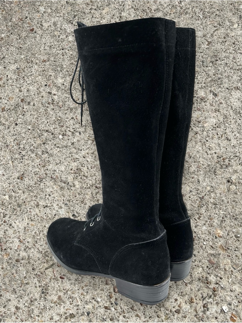 1960s vintage knee high lace up boots - Picture 3 of 7